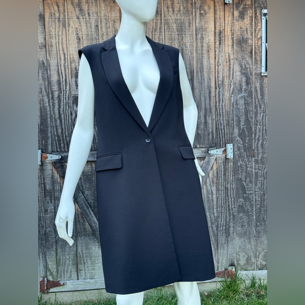 Never worn Black Large bcbgmaxazria long VEST